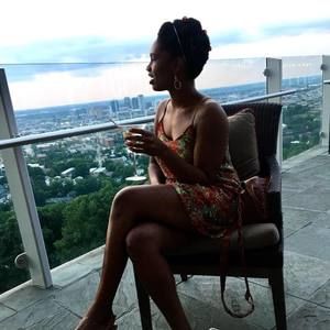 Meet your Posher, Courtlyn